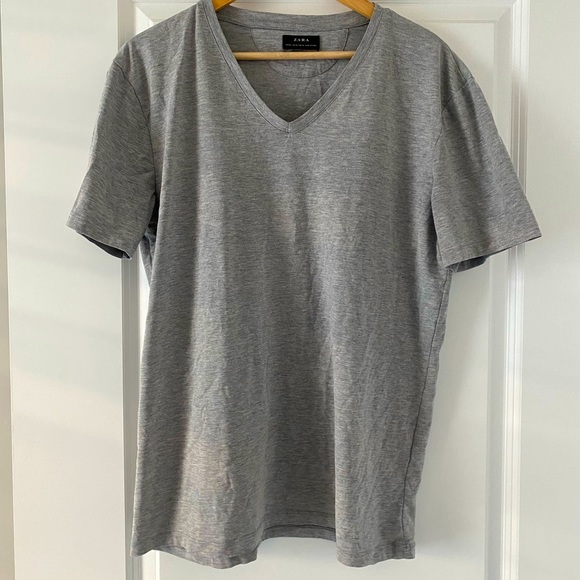 Zara men’s t-shirts bundle (3 for 1) - Picture 4 of 5